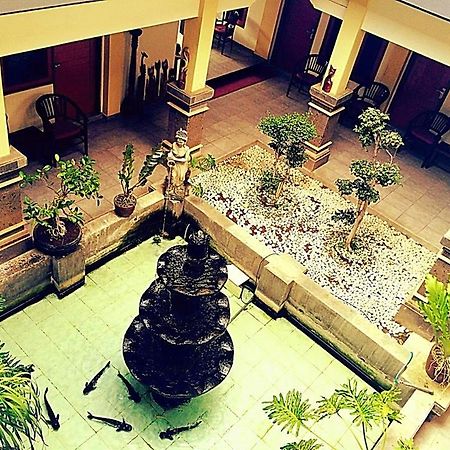 Hotel Sentral Pabean Buleleng Εξωτερικό φωτογραφία