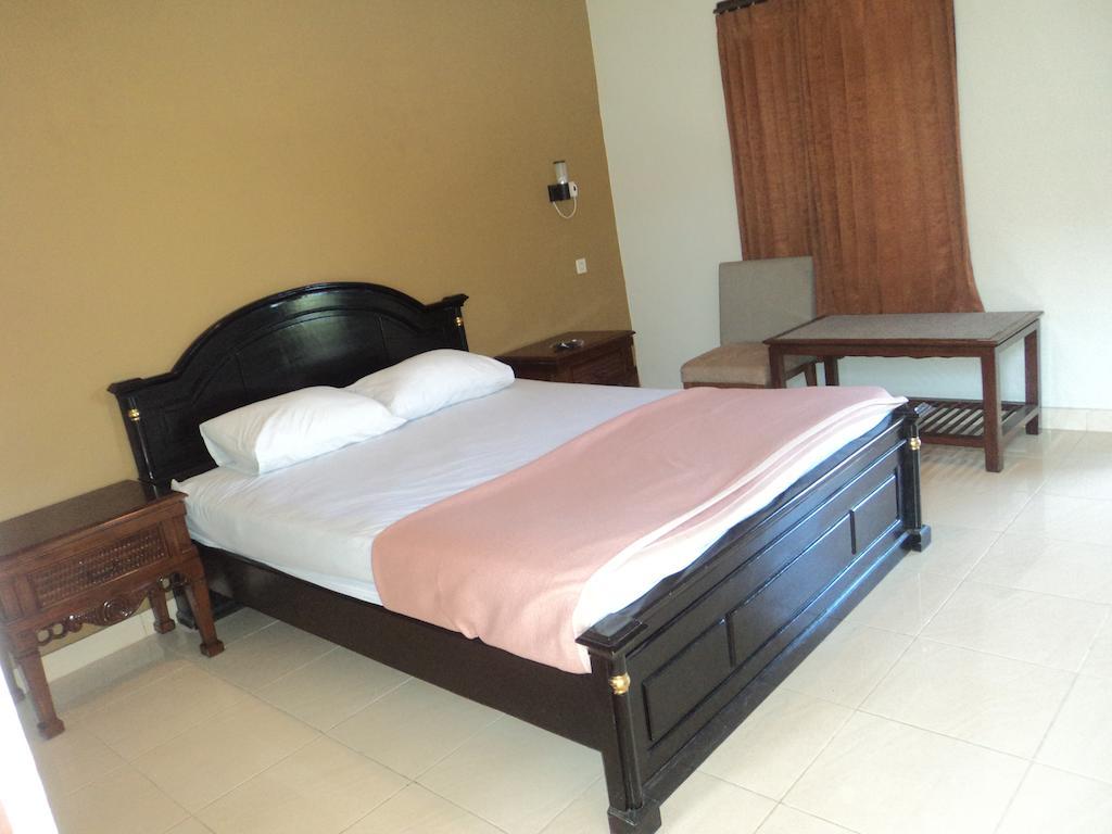 Hotel Sentral Pabean Buleleng Εξωτερικό φωτογραφία